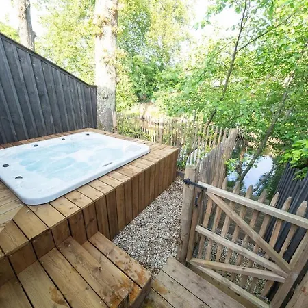Maison Du Lac, En Bord De Canal A Cazaux Feriehus La Teste-de-Buch